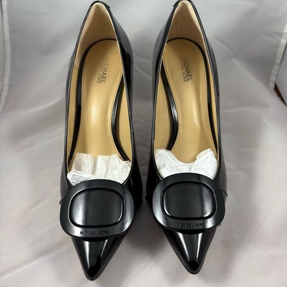MICHAEL KORS Black Patent Leather Buckle Pointed Toe Pumps Heels Size 8.5M - Picture 1 of 11